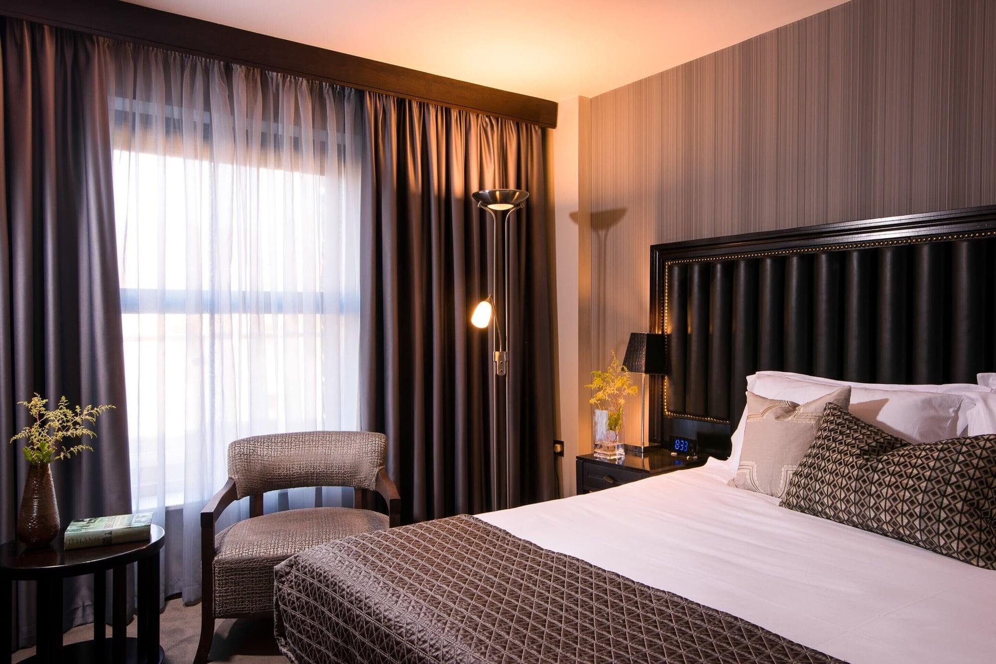 The Twelve Hotel Barna  Exteriér fotografie